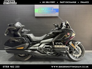 HONDA GL1800 GOLD WING