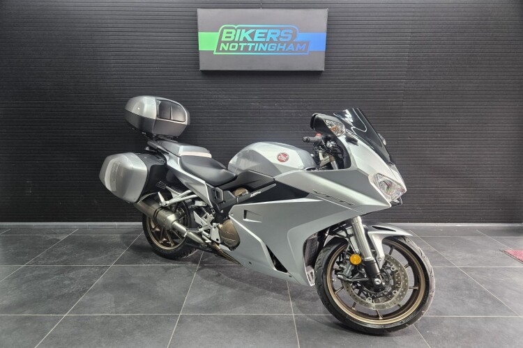 HONDA VFR800