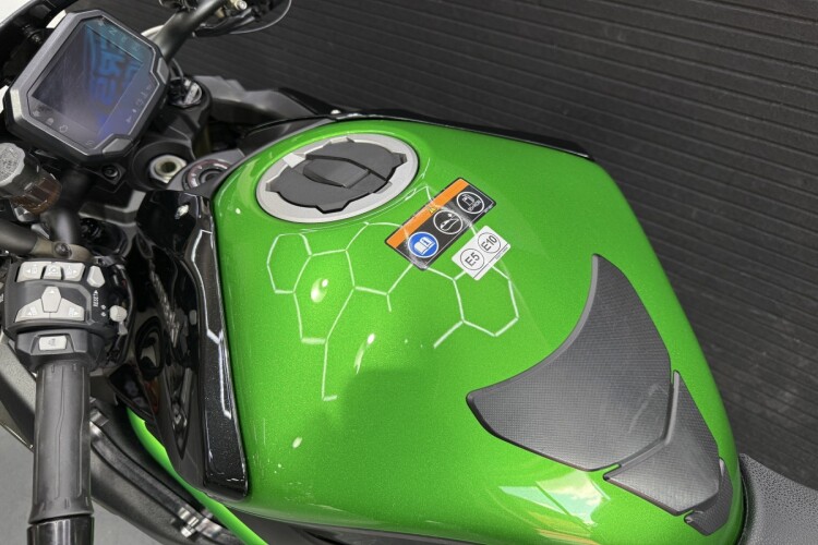 2022 KAWASAKI Z H2, Green - photo 10