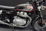 2023 ROYAL ENFIELD INTERCEPTOR 650, Silver and Red - photo 5