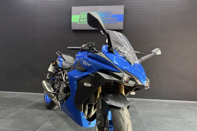SUZUKI GSX-S1000