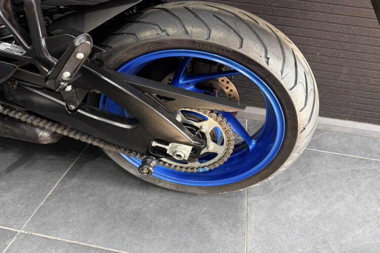 SUZUKI GSX-S1000