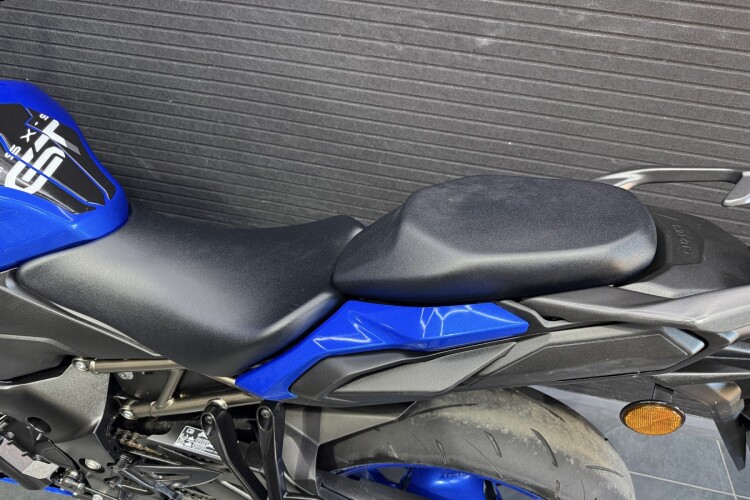 SUZUKI GSX-S1000