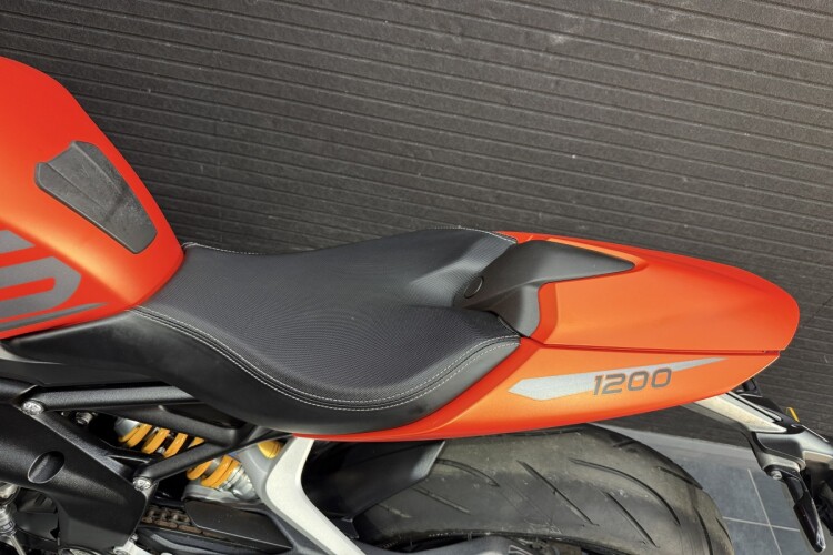 2022 TRIUMPH SPEED TRIPLE 1200, Orange - photo 12