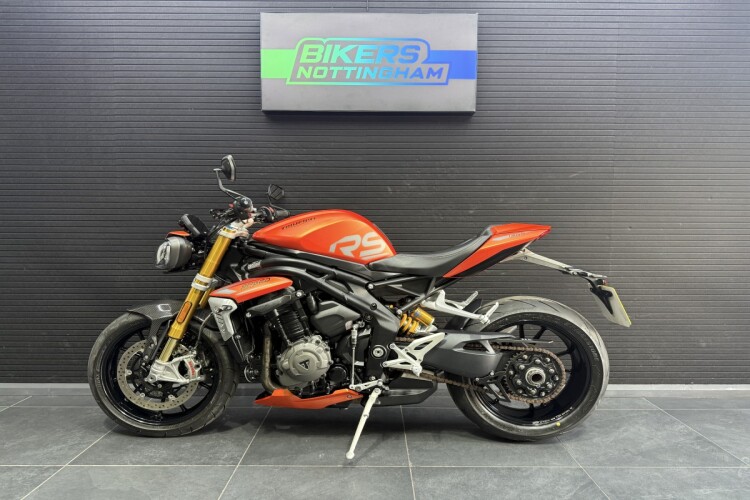 2022 TRIUMPH SPEED TRIPLE 1200, Orange - photo 15