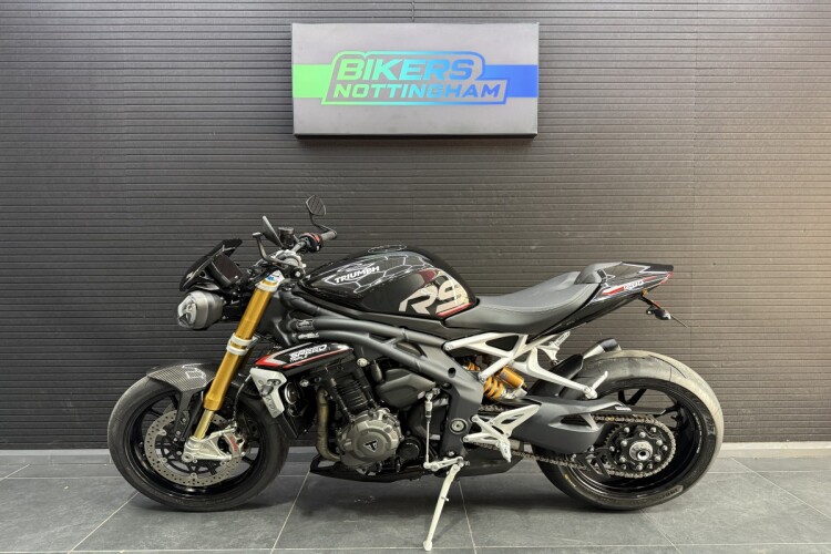 2022 TRIUMPH SPEED TRIPLE 1200, Black - photo 13