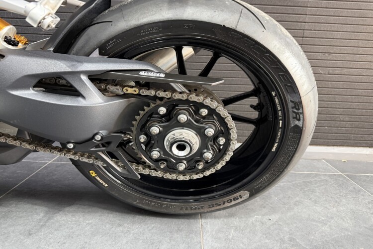 2022 TRIUMPH SPEED TRIPLE 1200, Black - photo 16