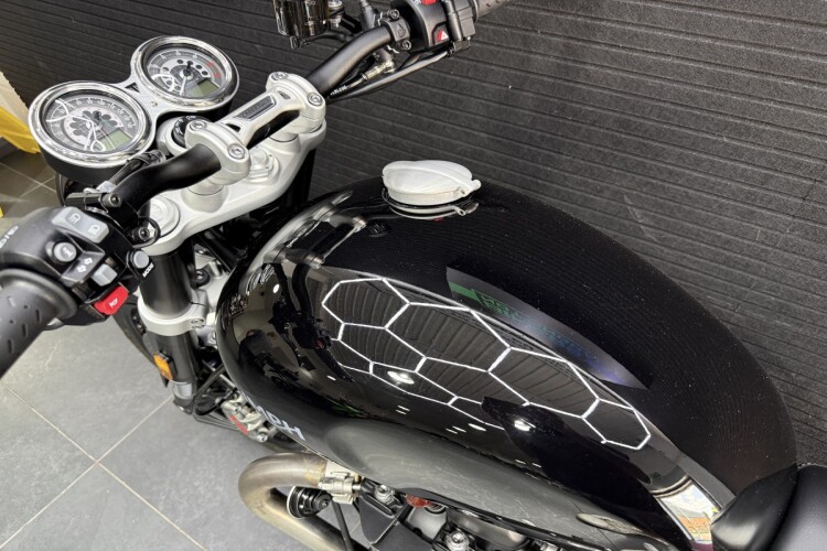 2023 TRIUMPH SPEED TWIN 1200, Black - photo 10