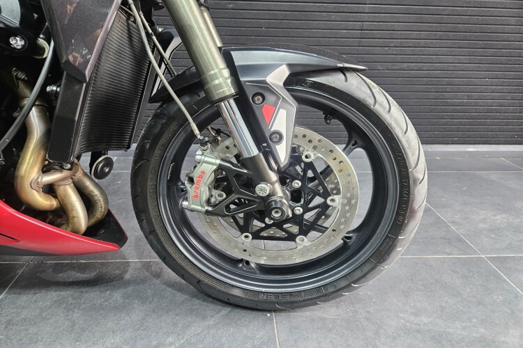 2023 TRIUMPH STREET TRIPLE 765, Red - photo 2