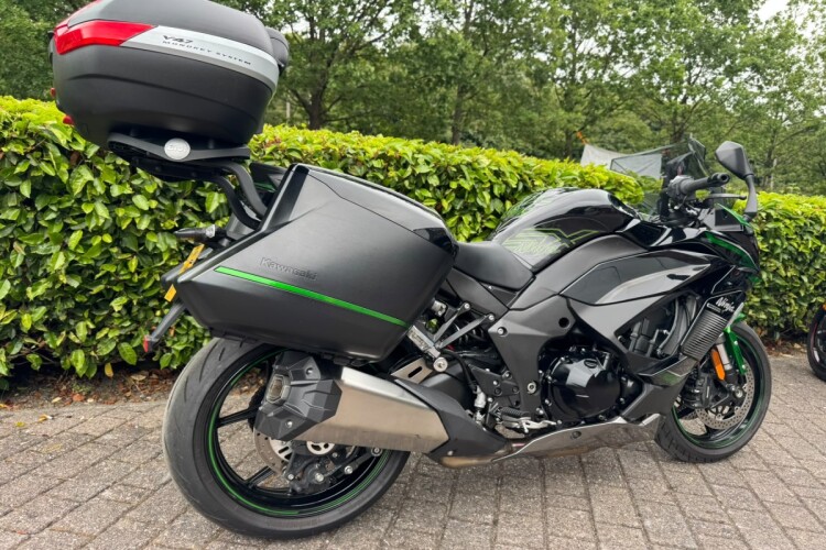2023 KAWASAKI NINJA 1000SX, Green - photo 3