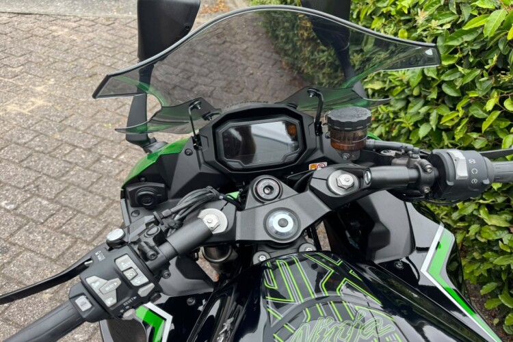 2023 KAWASAKI NINJA 1000SX, Green - photo 11