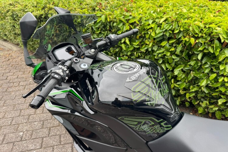 2023 KAWASAKI NINJA 1000SX, Green - photo 13