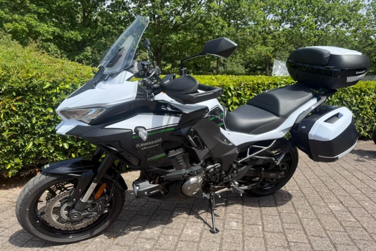 KAWASAKI VERSYS 1000