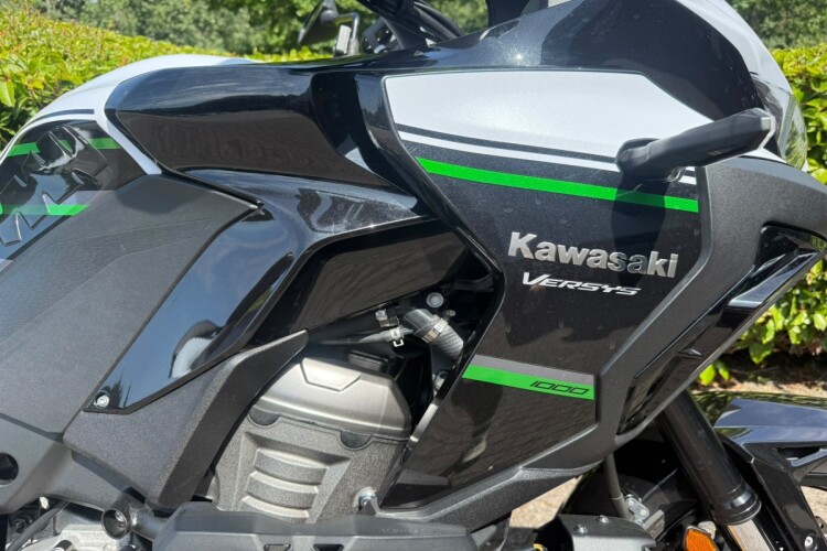 KAWASAKI VERSYS 1000