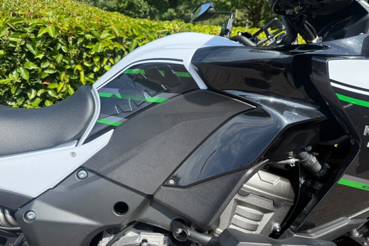 KAWASAKI VERSYS 1000