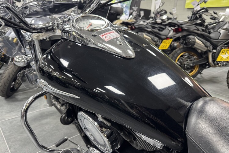 KAWASAKI VN1600 CLASSIC
