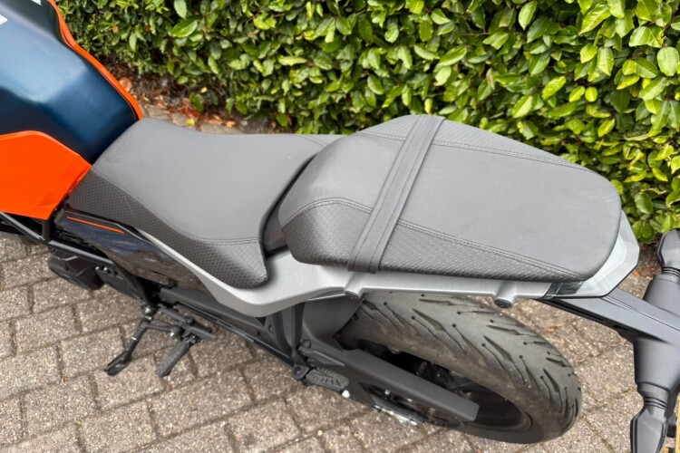 2025 KTM 125 DUKE, Orange - photo 18