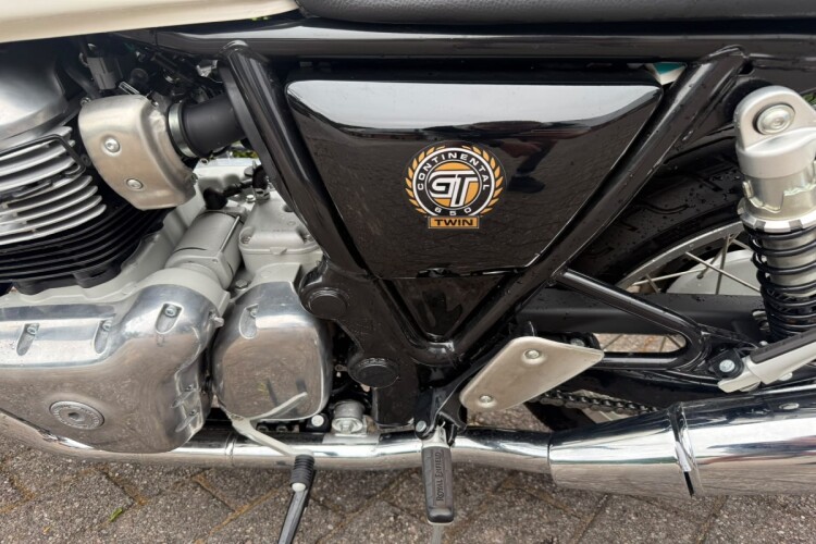 2024 ROYAL ENFIELD CONTINENTAL GT, Black And White - photo 9