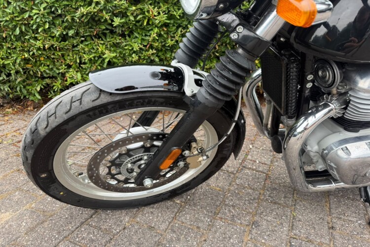 2024 ROYAL ENFIELD CONTINENTAL GT, Black And White - photo 10