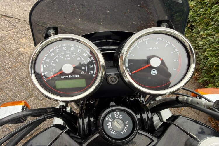2024 ROYAL ENFIELD CONTINENTAL GT, Black And White - photo 19