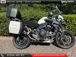 2013 TRIUMPH EXPLORER, White