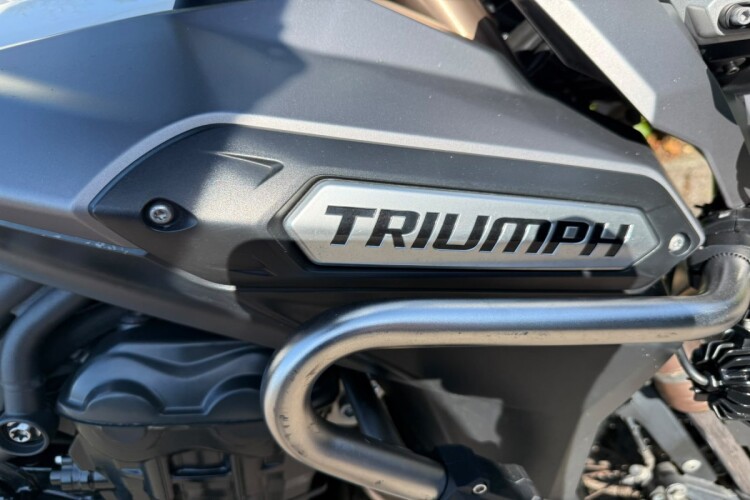 2013 TRIUMPH EXPLORER, White - photo 13