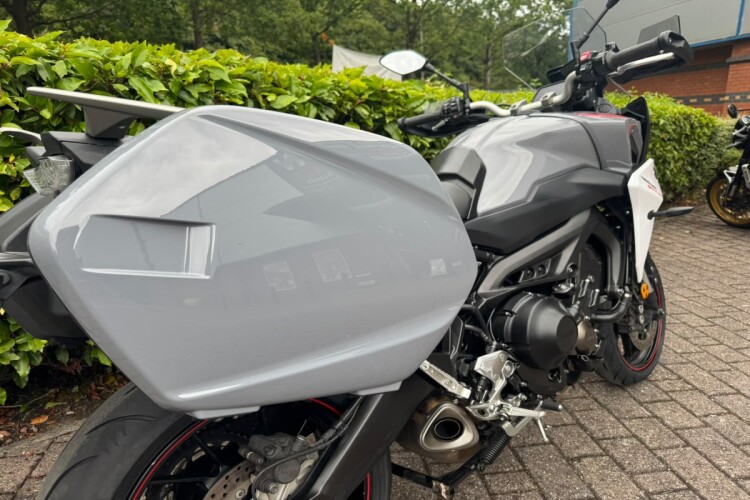 2018 YAMAHA TRACER 900 GT, Grey - photo 16