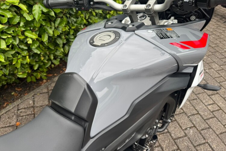 2018 YAMAHA TRACER 900 GT, Grey - photo 18
