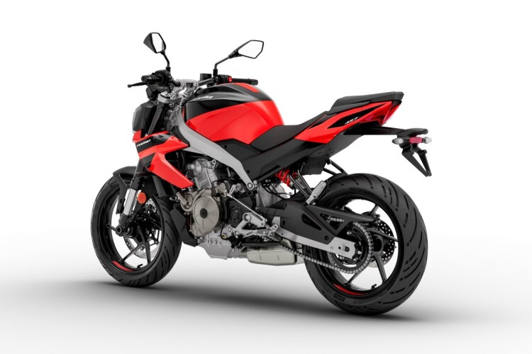 2026 APRILIA TUONO, Piranha Red - photo 9