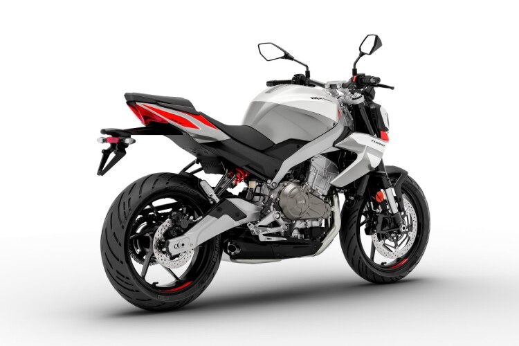 2026 APRILIA TUONO, Piranha Red - photo 14