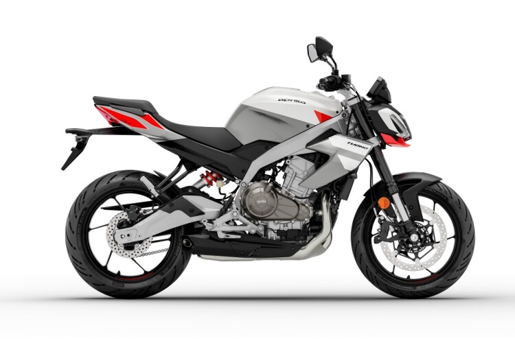 2026 APRILIA TUONO, Piranha Red - photo 15