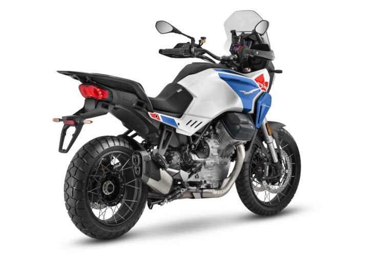 2026 MOTO GUZZI STELVIO, Duecento Tributo - photo 7