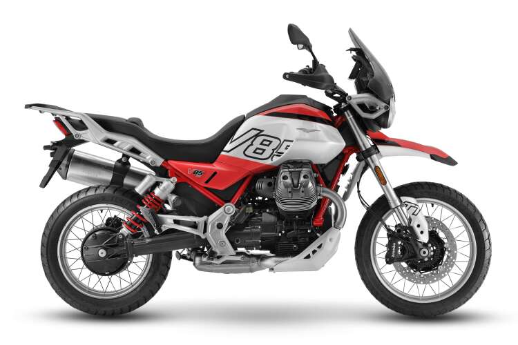 2026 MOTO GUZZI V85, Giallo Wadi - photo 2