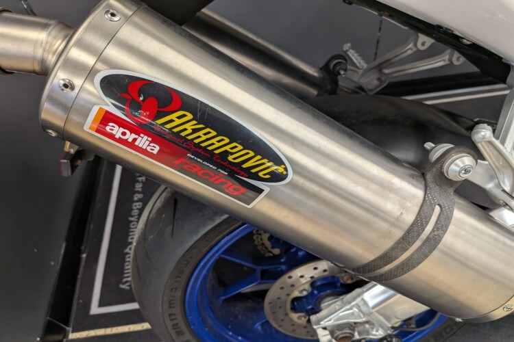 2007 APRILIA TUONO 1000, Blue - photo 10