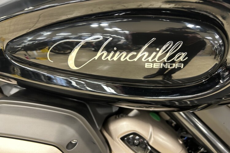 BENDA MOTO CHINCHILLA 500 2025