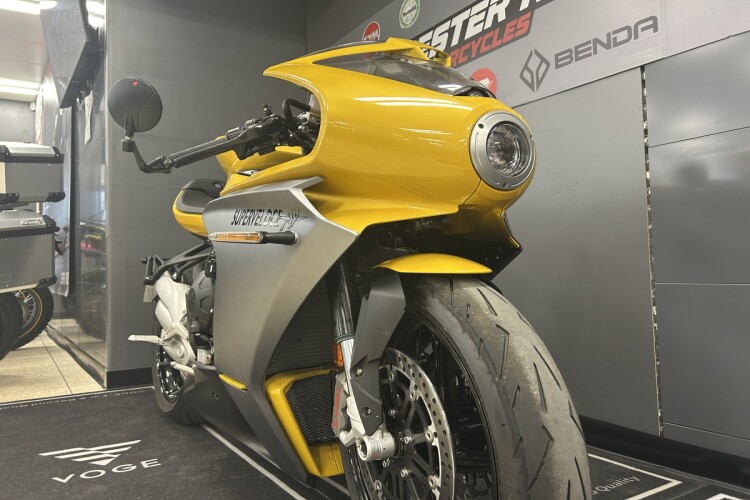 2023 MV AGUSTA SUPERVELOCE, Yellow - photo 5