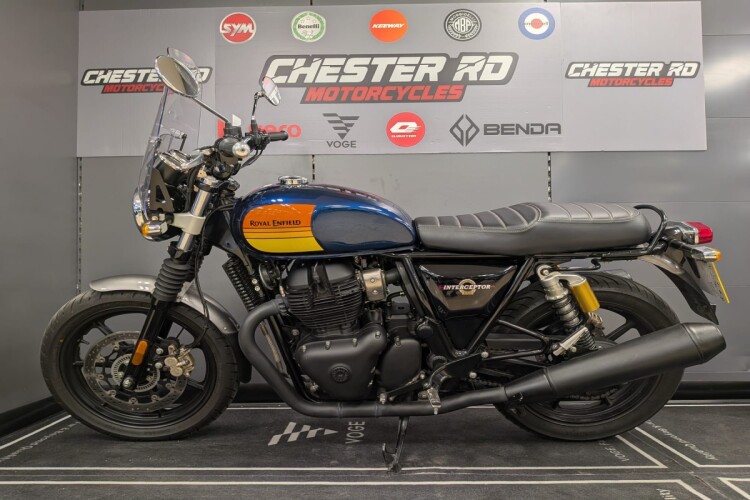 2024 ROYAL ENFIELD INTERCEPTOR 650, Blue - photo 2