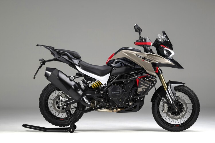 2026 BENELLI TRK 902 XPLORER, Dune Sea