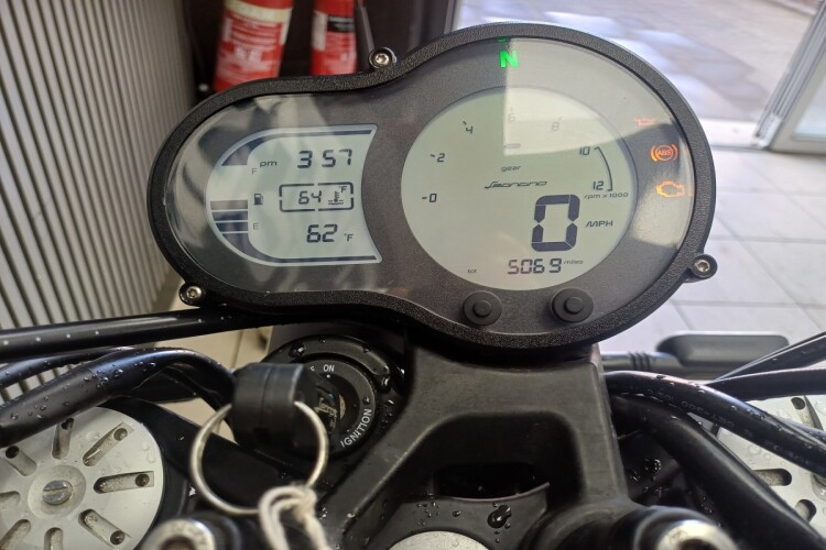 2018 BENELLI LEONCINO 500, Silver - photo 8