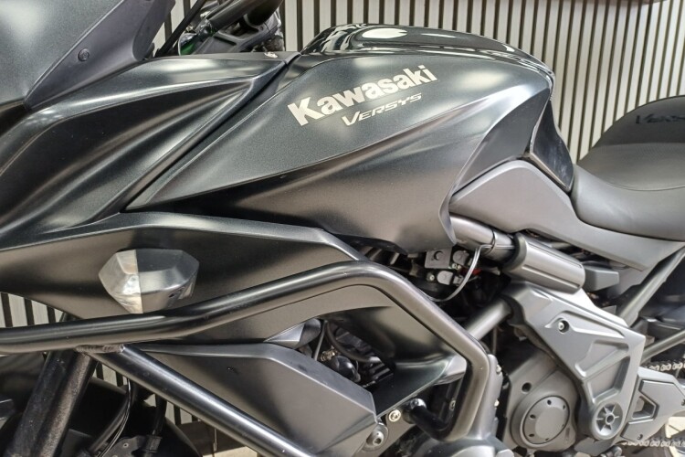 KAWASAKI VERSYS 650