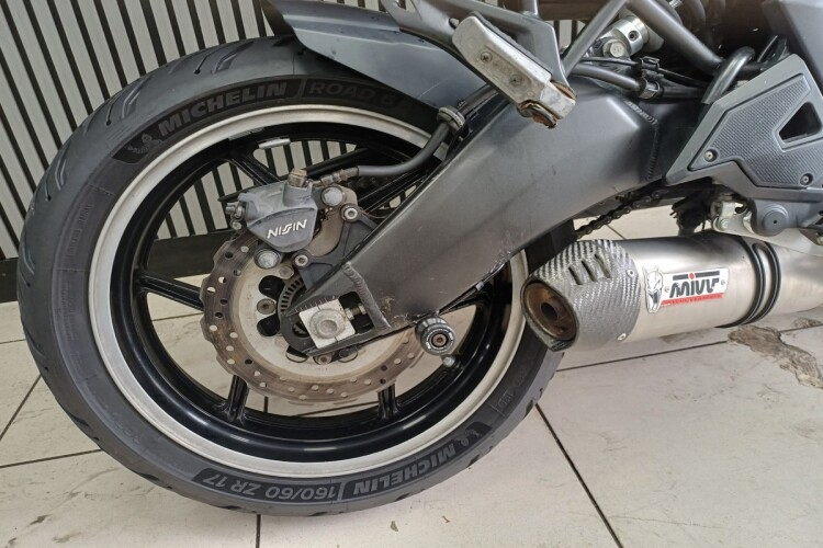 KAWASAKI VERSYS 650