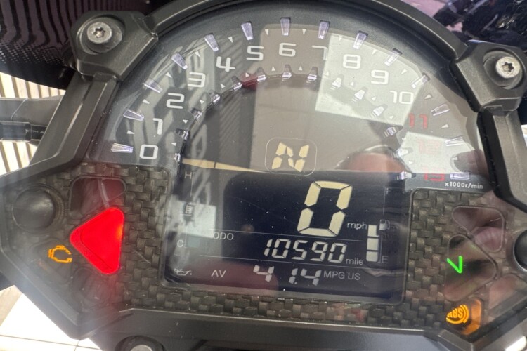 KAWASAKI Z900
