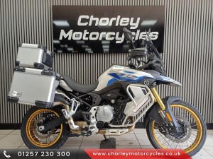 VOGE DS900X