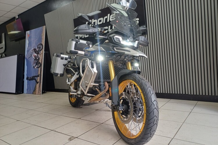 2025 VOGE DS900X, Blue - photo 8