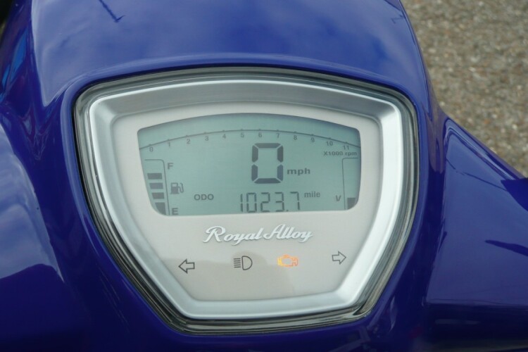 2022 ROYAL ALLOY GT 125 E5, Blue And White - photo 8