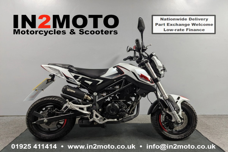 2024 BENELLI TNT, White