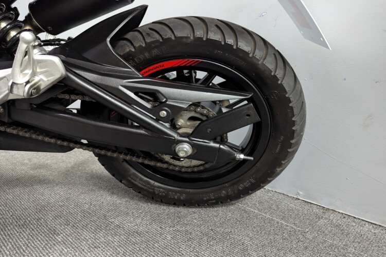 2024 BENELLI TNT, White - photo 18