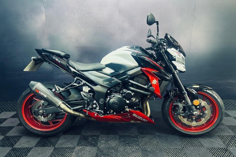 2020 SUZUKI GSX-S750, Black - photo 2
