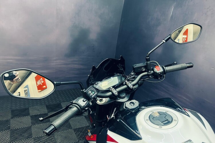2020 SUZUKI GSX-S750, Black - photo 7