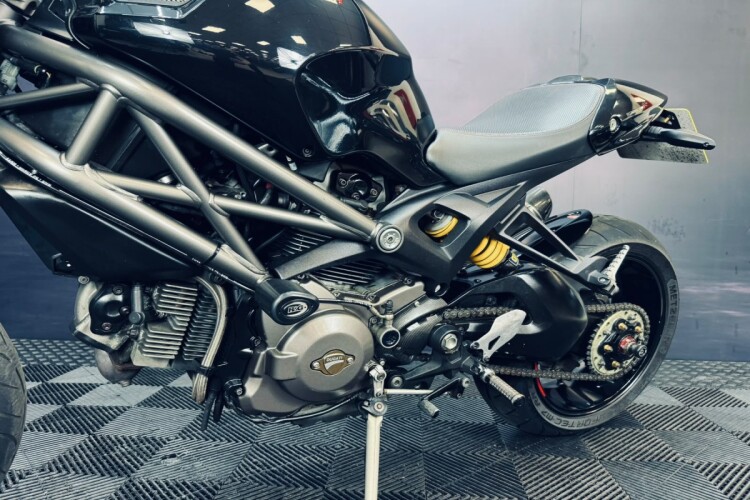 2011 DUCATI MONSTER 1100, Black - photo 12